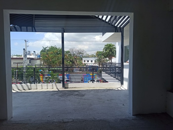 Alquiler de local comercial en plaza moderna en Los prados  Foto 7282607-2.jpg