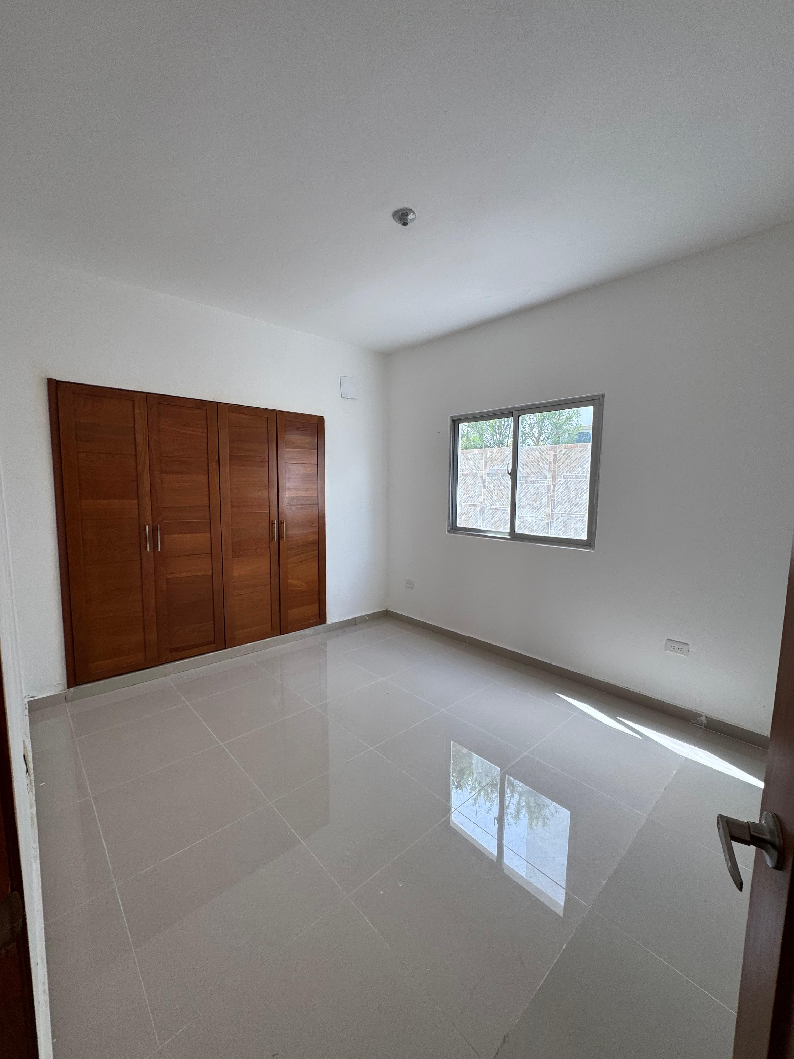 ????‍️Alquiler Casa disponible en el Residencial Las Palmeras III y IV Foto 7282771-5.jpg