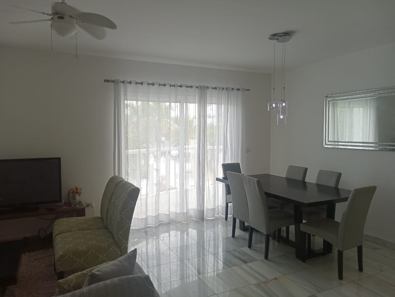 Vendo apartamento en la Romana  Foto 7283507-3.jpg