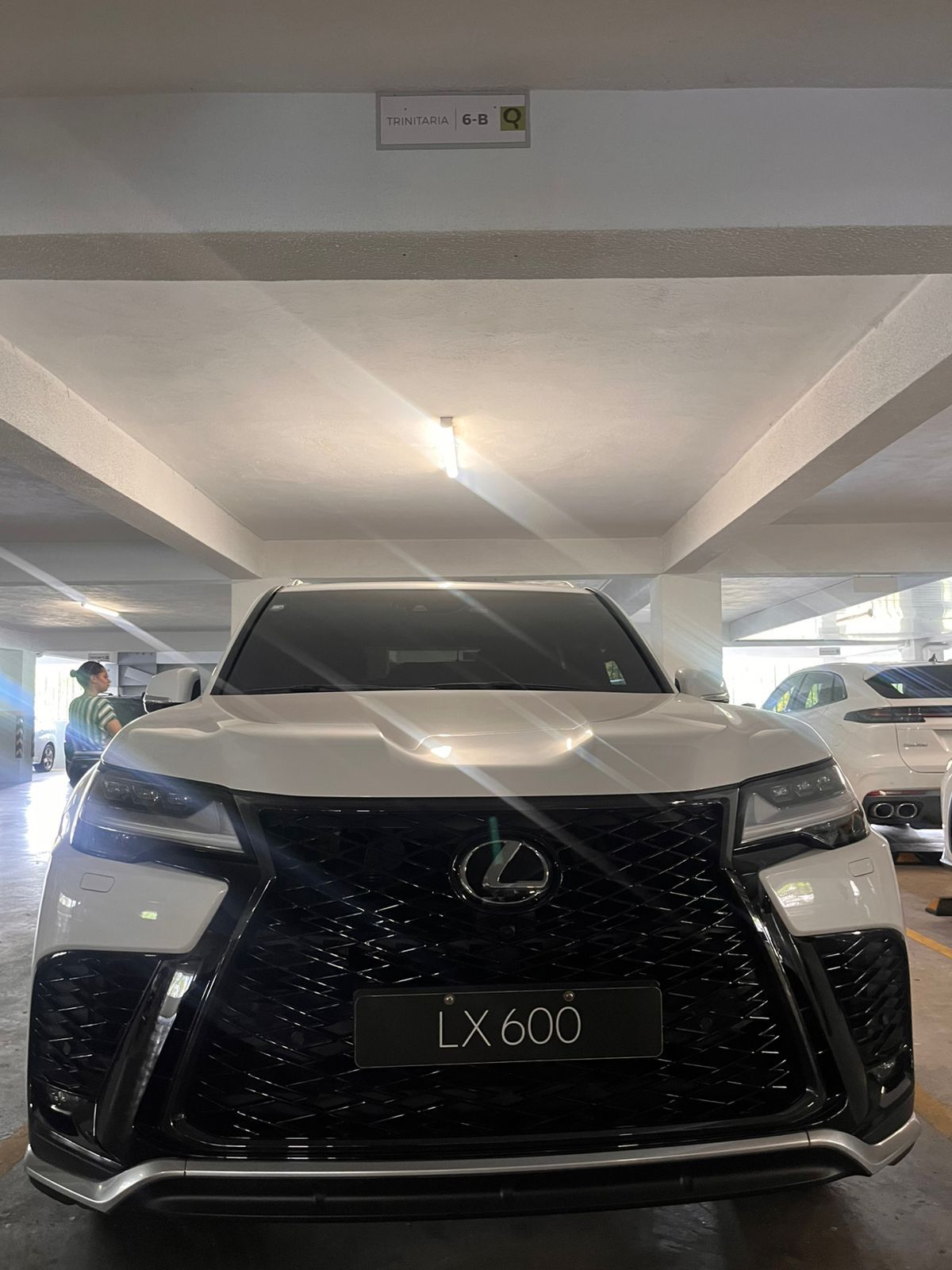 ATENCIÓN PURGA RD ???? ???? SE VENDE Lexus LX 600 F Sport 2023 COMO N Foto 7284040-11.jpg