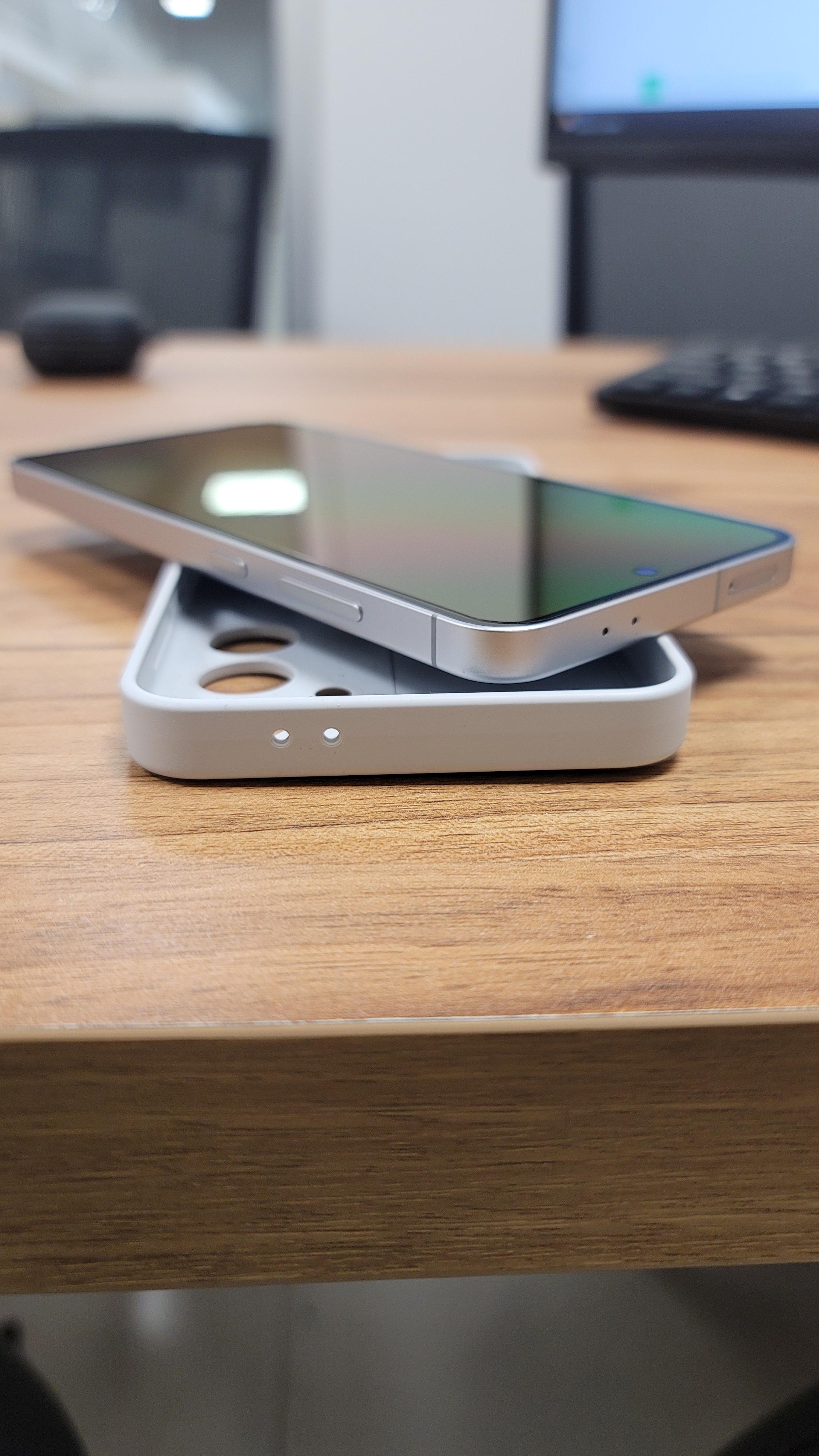 Samsung Galaxy s24 FE 256gb Claro  audifonos Samsung Buds FE Foto 7284110-4.jpg