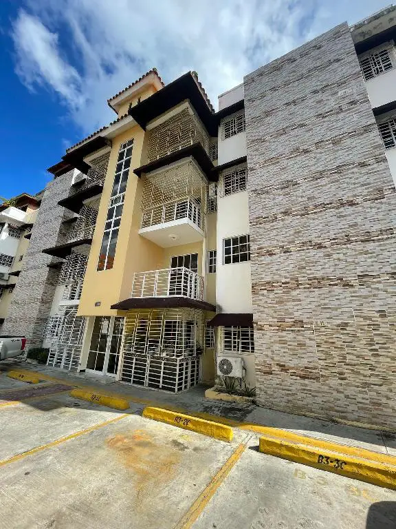 Apartamento en Venta en San Isidro. Foto 7284998-1.jpg