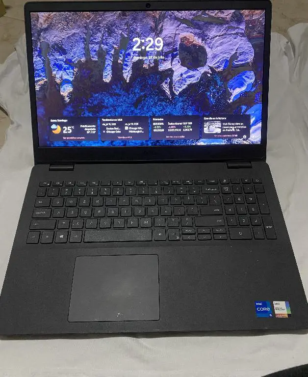 ???? Vendo Laptop Dell Inspiron 15 3501 – Ideal para estudio o trabajo Foto 7285015-1.jpg