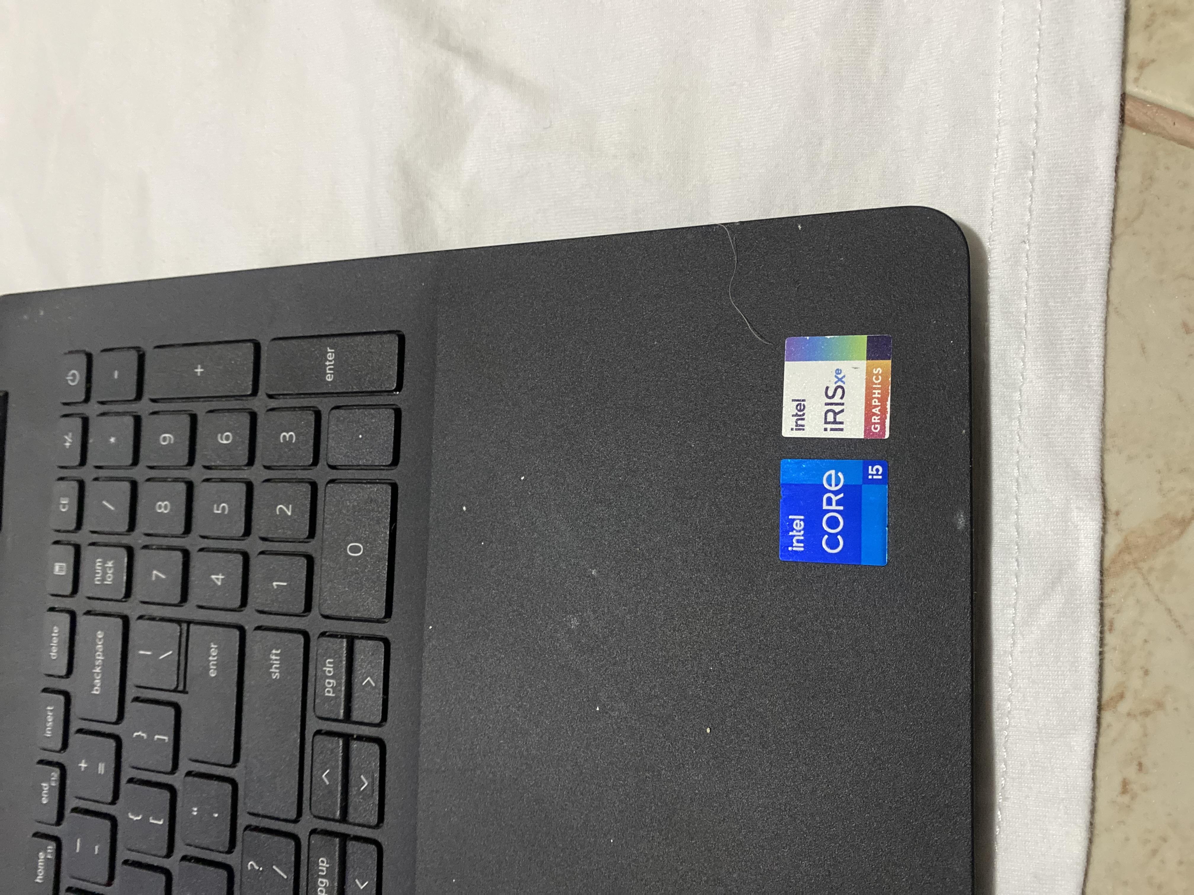 ???? Vendo Laptop Dell Inspiron 15 3501 – Ideal para estudio o trabajo Foto 7285015-5.jpg