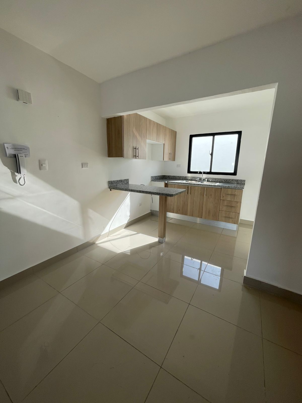 Apartamento de 2 Habitaciones en Venta en el Ensanche Isabelita.  Foto 7285875-3.jpg
