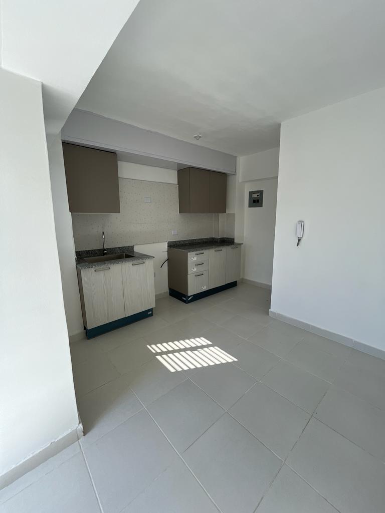 Apartamento de 3 Habitaciones en Venta en los 3 Ojos.  Foto 7285915-9.jpg