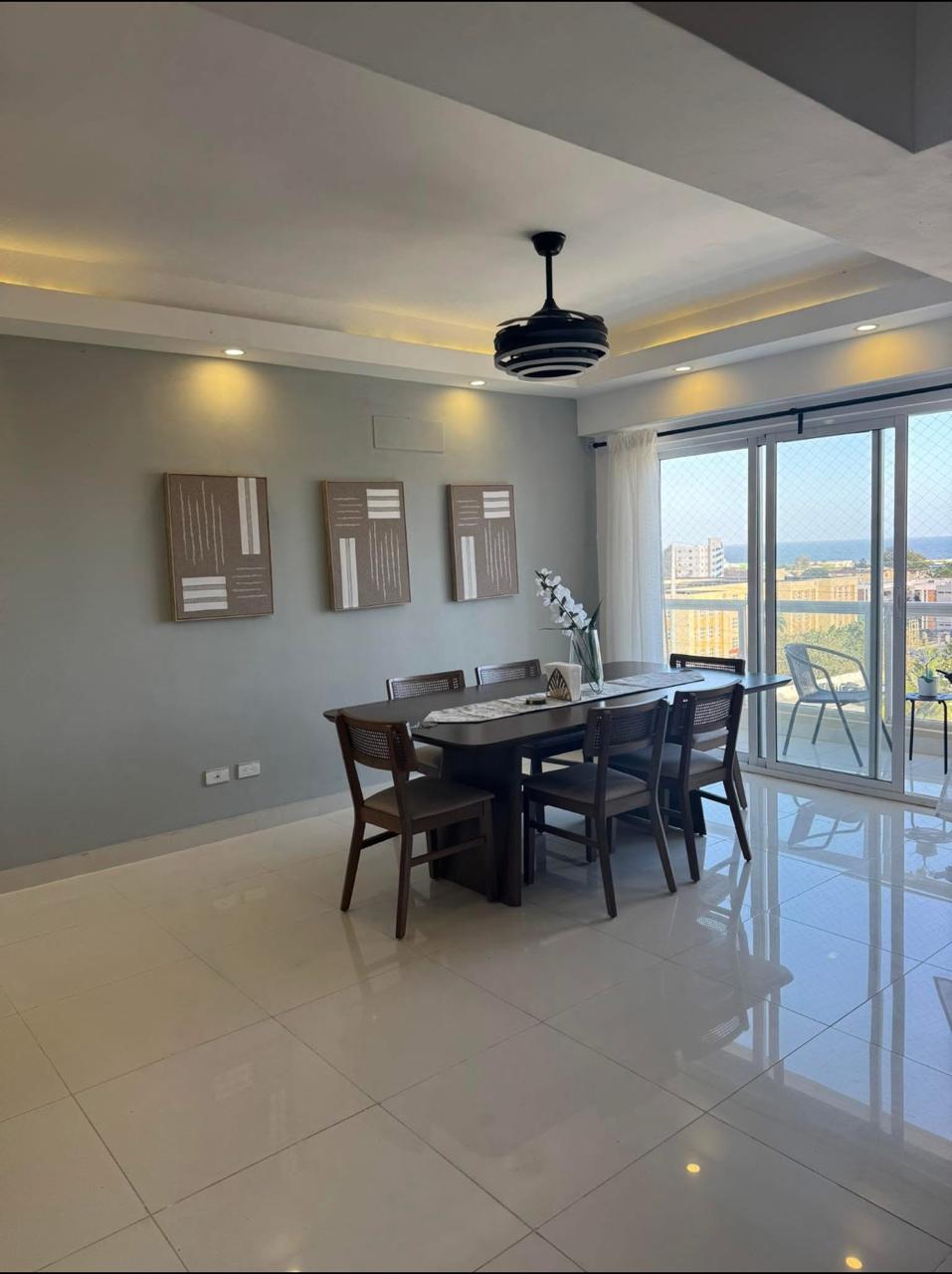 Apartamento de 3 Habitaciones en Venta en la Zona Universitaria.  Foto 7285919-4.jpg