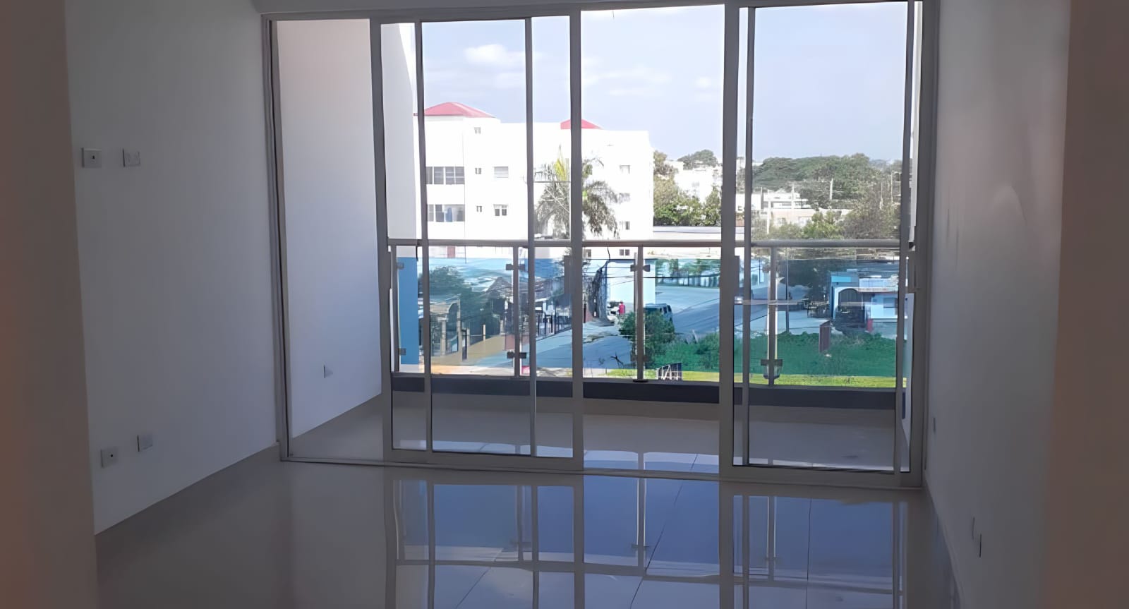 En Venta y renta – Apartamento con Azotea Privada en Cerro Alto Santia Foto 7287949-4.jpg