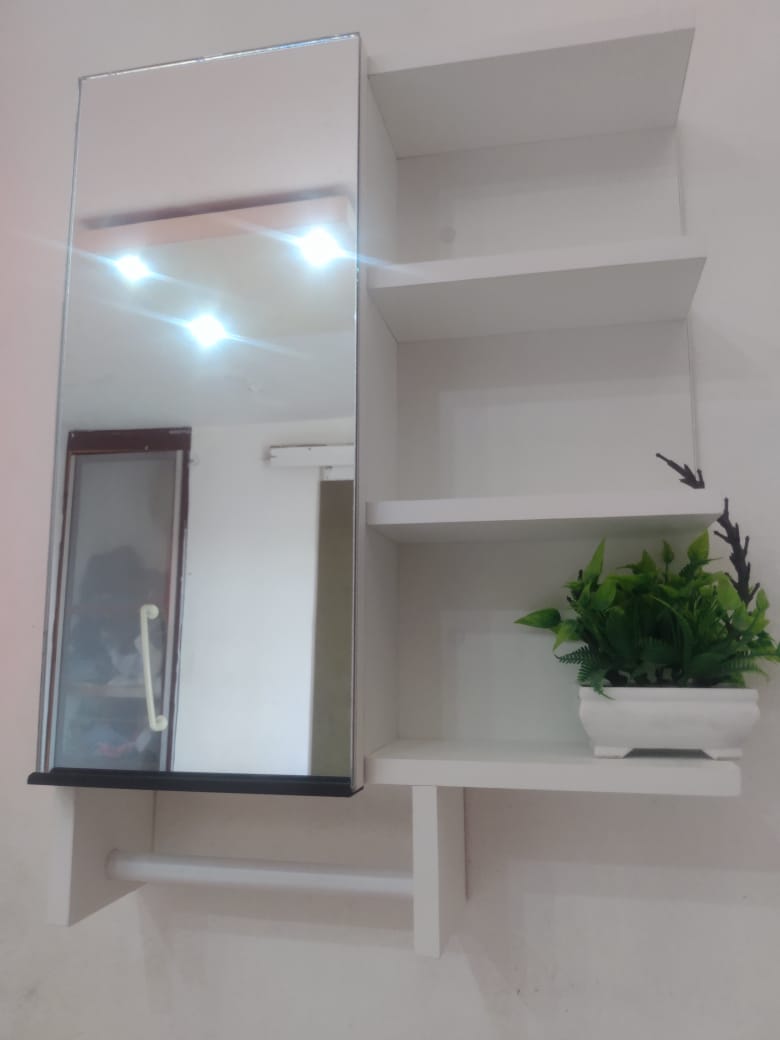 botiquines de baño Foto 7288451-4.jpg