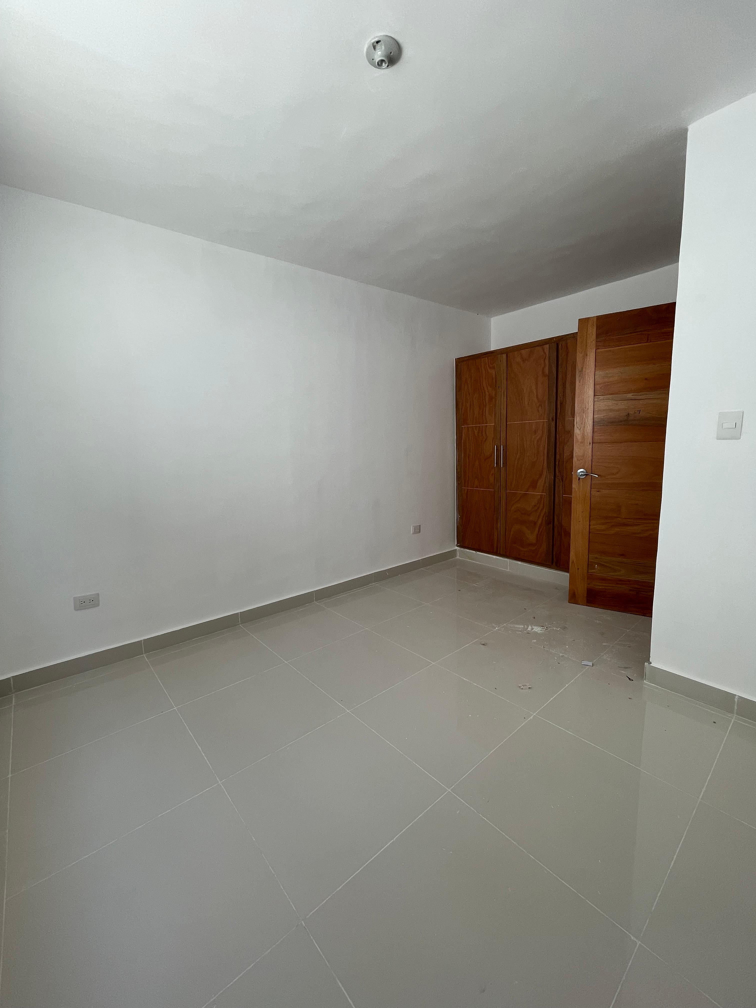 Apartamento en Venta en el Ensanche Isabelita. Foto 7288679-4.jpg
