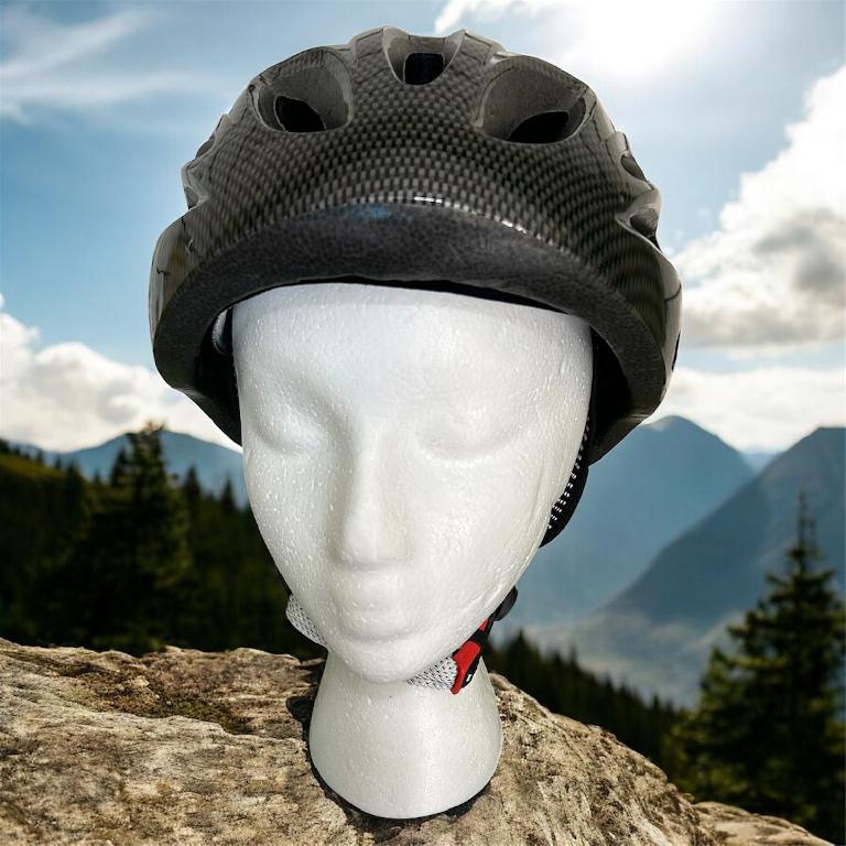 Casco de ciclismo  Foto 7289150-1.jpg
