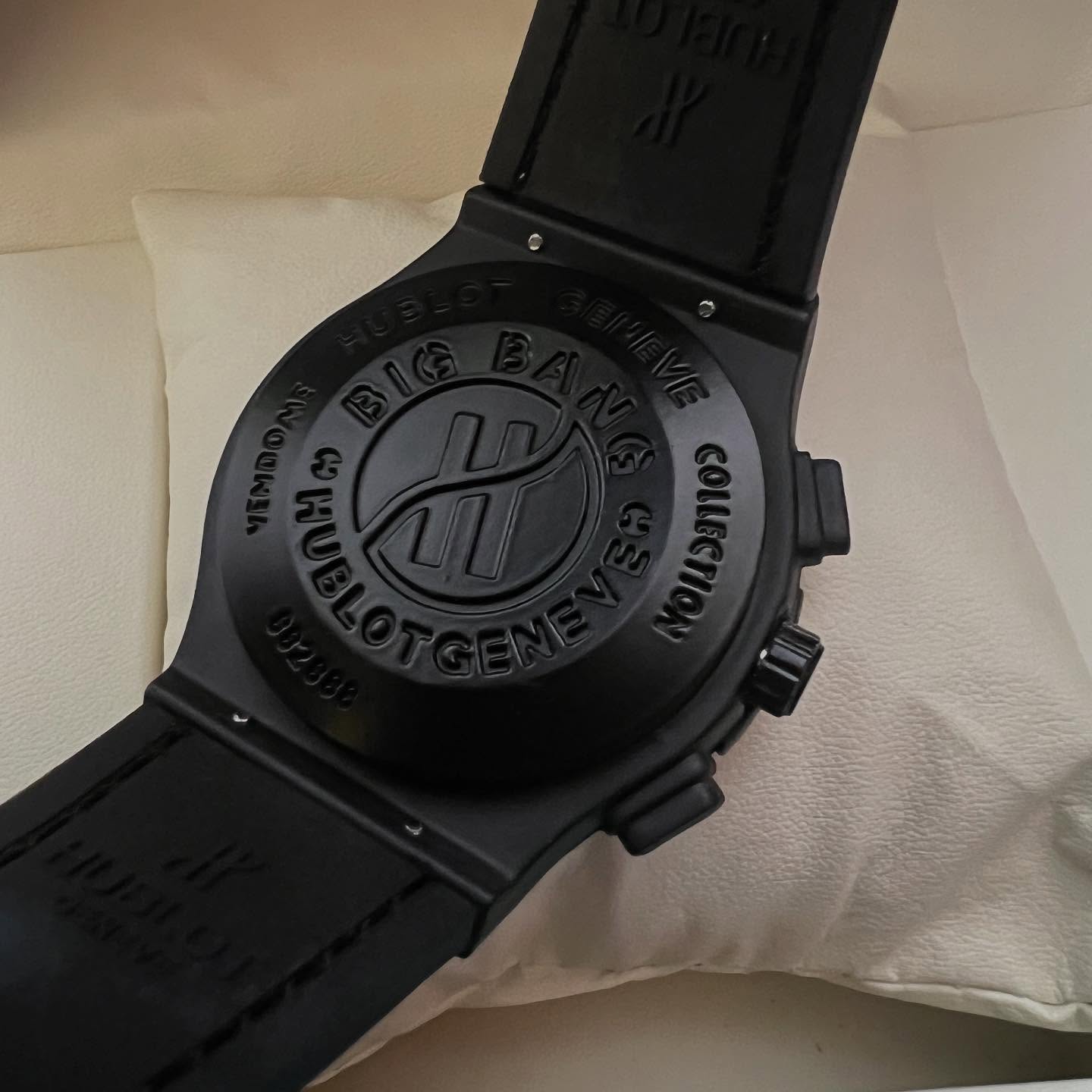 Reloj con mov en  cuarzo Pulsera silicona ajustable fechero Foto 7289847-2.jpg