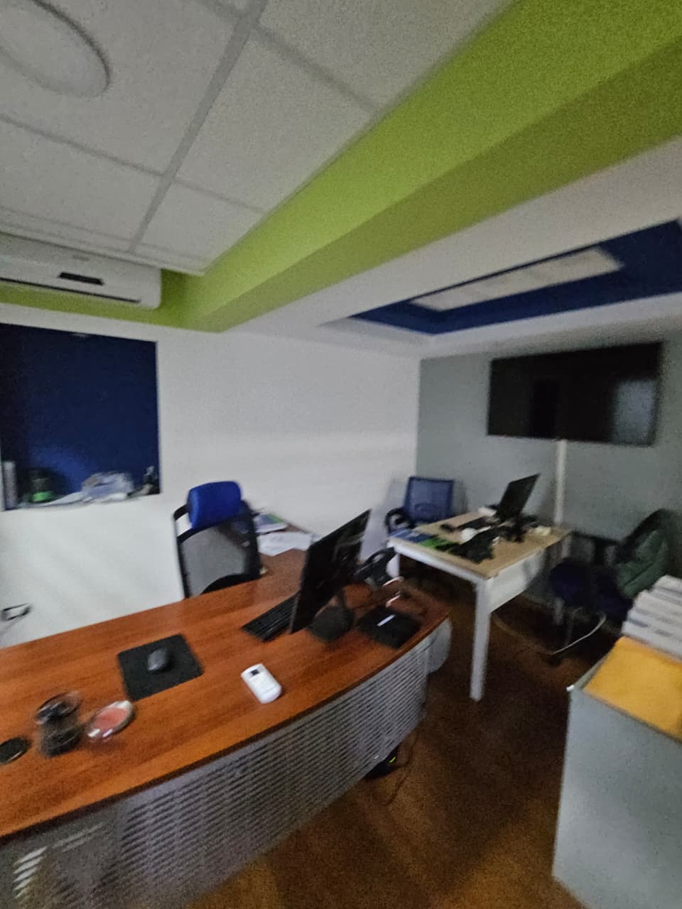 ALQUILO Local Comercial en LA ESPERILLA 135 Mts.2 6 Oficinas LOBBY Foto 7290109-3.jpg
