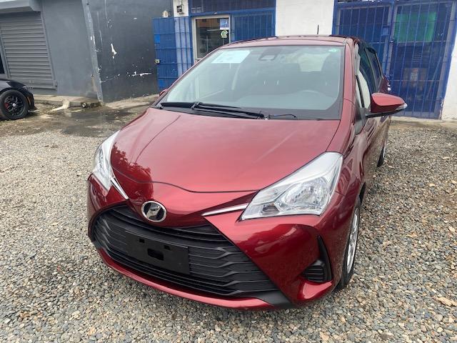 TOYOTA VITZ RECIEN IMPORTADO AÑO 2020 EXCELENTES CONDICIONES Foto 7290131-1.jpg