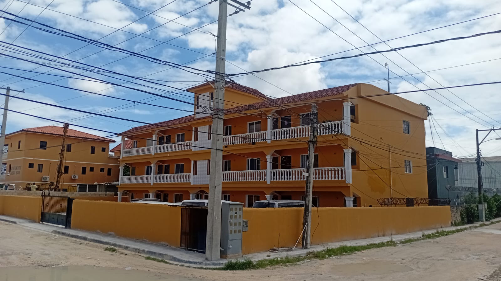 Oportunidad de inversión en un edificio de 12 apartamentos en Bávaro-P Foto 7290221-2.jpg