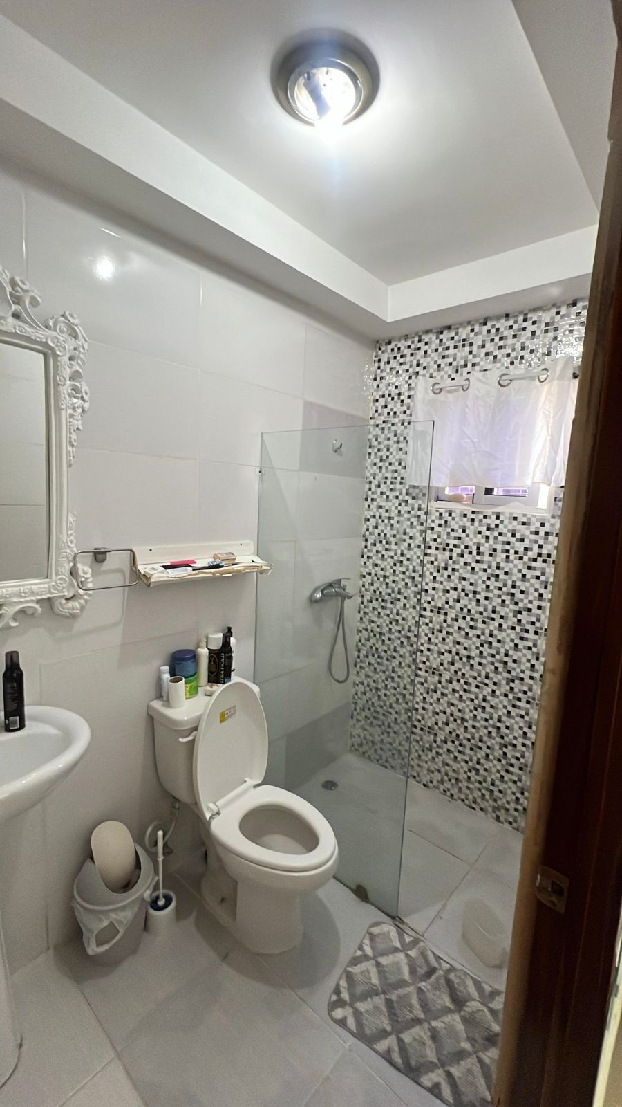 APARTAMENTO EN ZONA EXCLUSIVA DE VISTA HERMOSA Foto 7292229-10.jpg