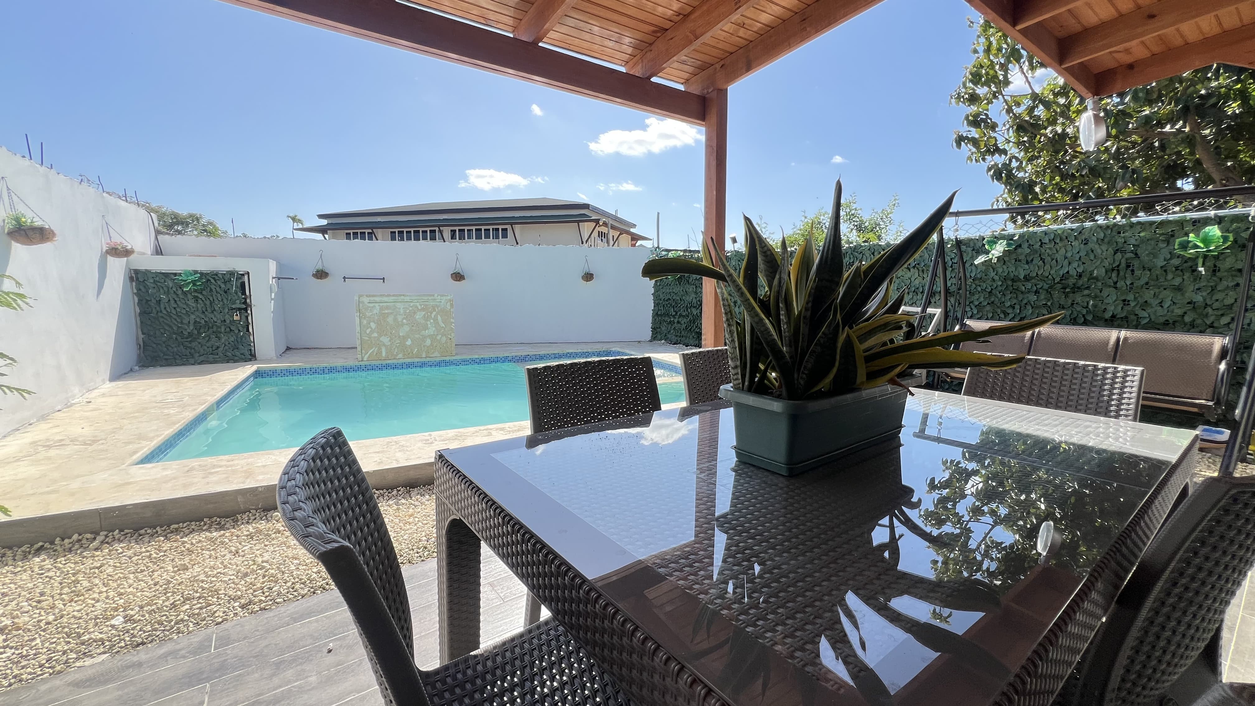 Villa de Oportunidad en Punta Cana – Full Amueblada con Piscina Privad Foto 7292427-10.jpg