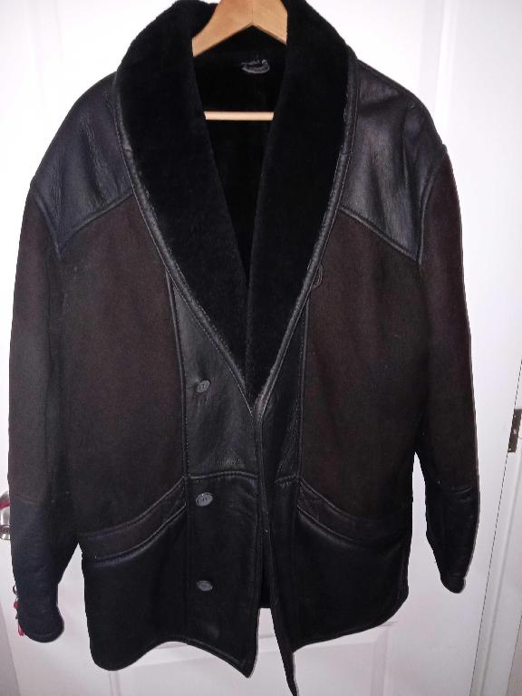 Abrigo de frio tipo de vestir casual marcaMODIT  linea italiana 100 pi Foto 7292997-1.jpg