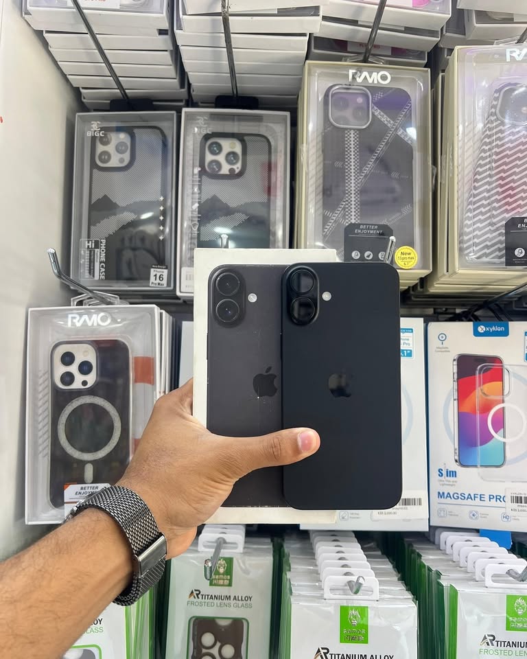 iphone 16 plus 256gb factory en Samaná Foto 7293069-3.jpg