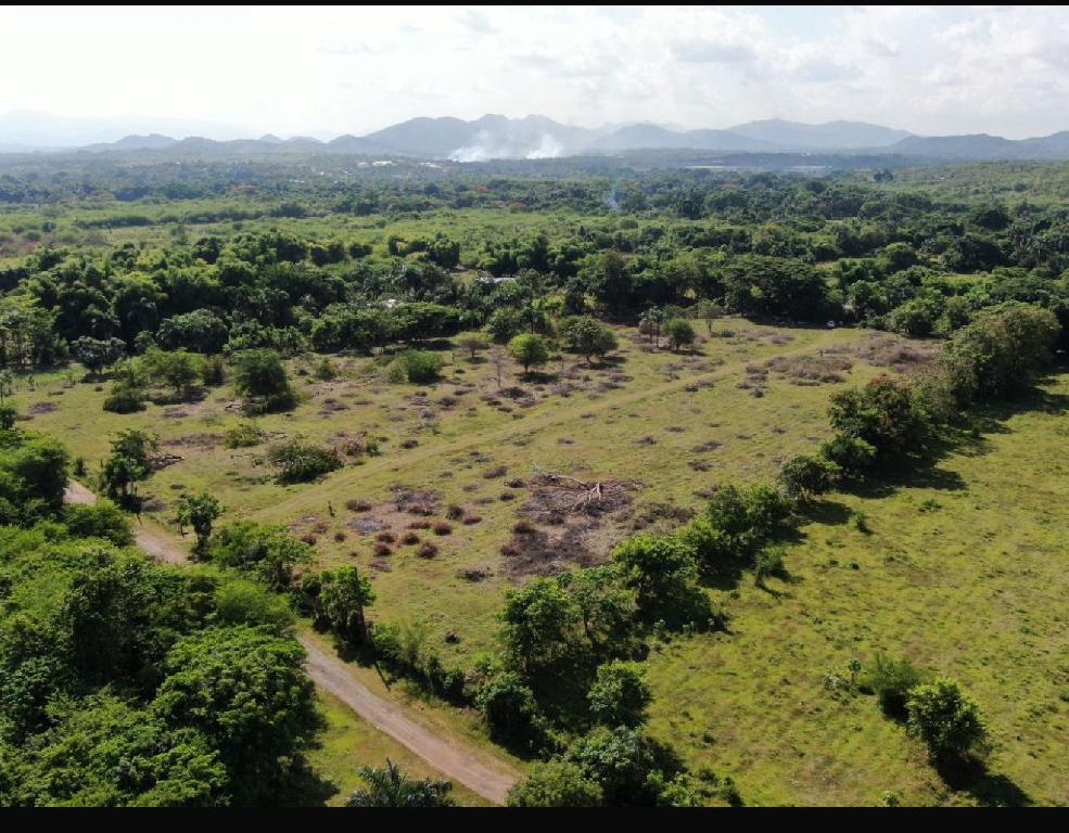 Terreno con Potencial Industrial o Agropecuario Foto 7293113-1.jpg