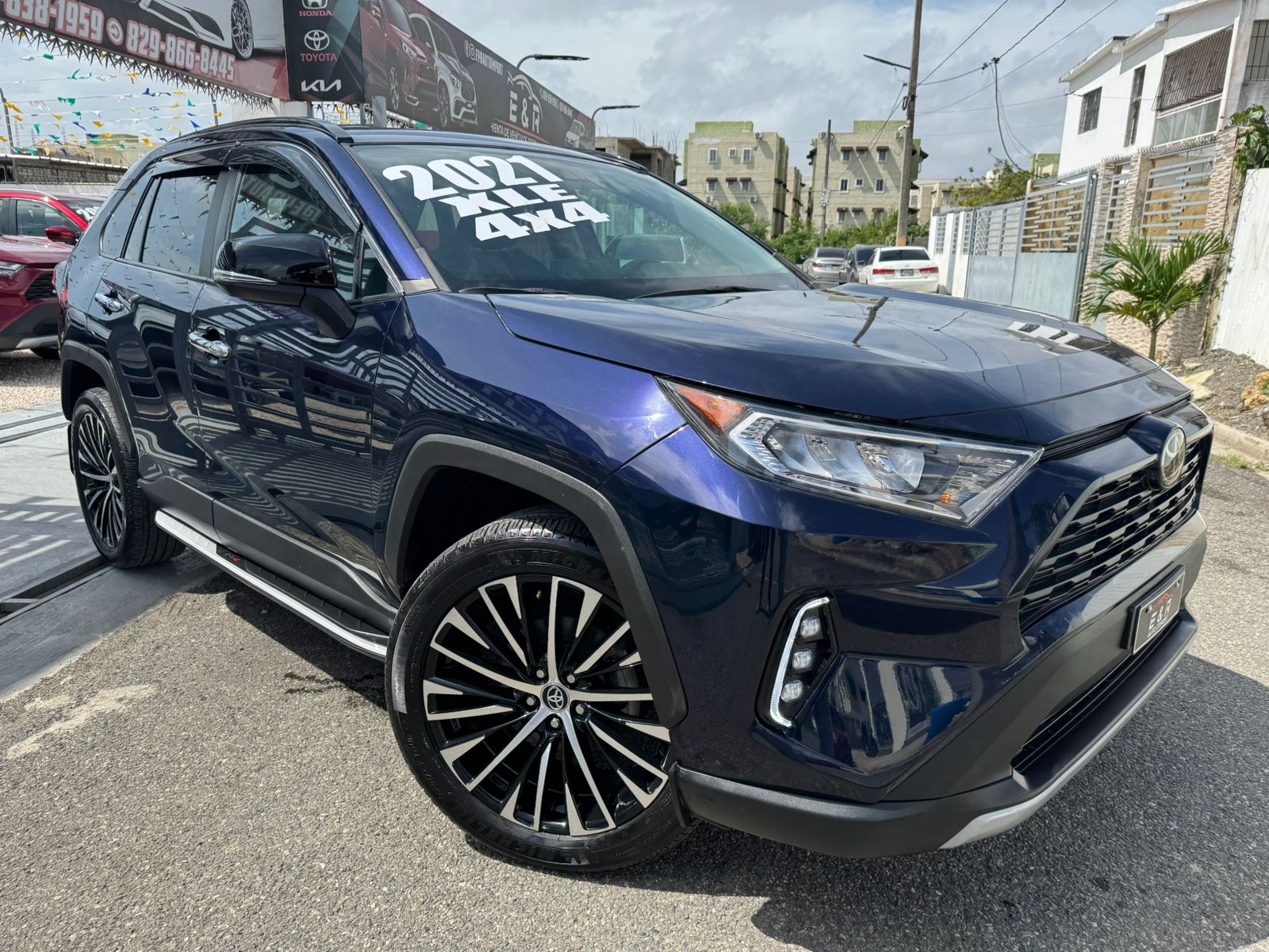 TOYOTA RAV4 2021 XLE PLUS 4X4???? en Santo Domingo Este Foto 7293427-1.jpg