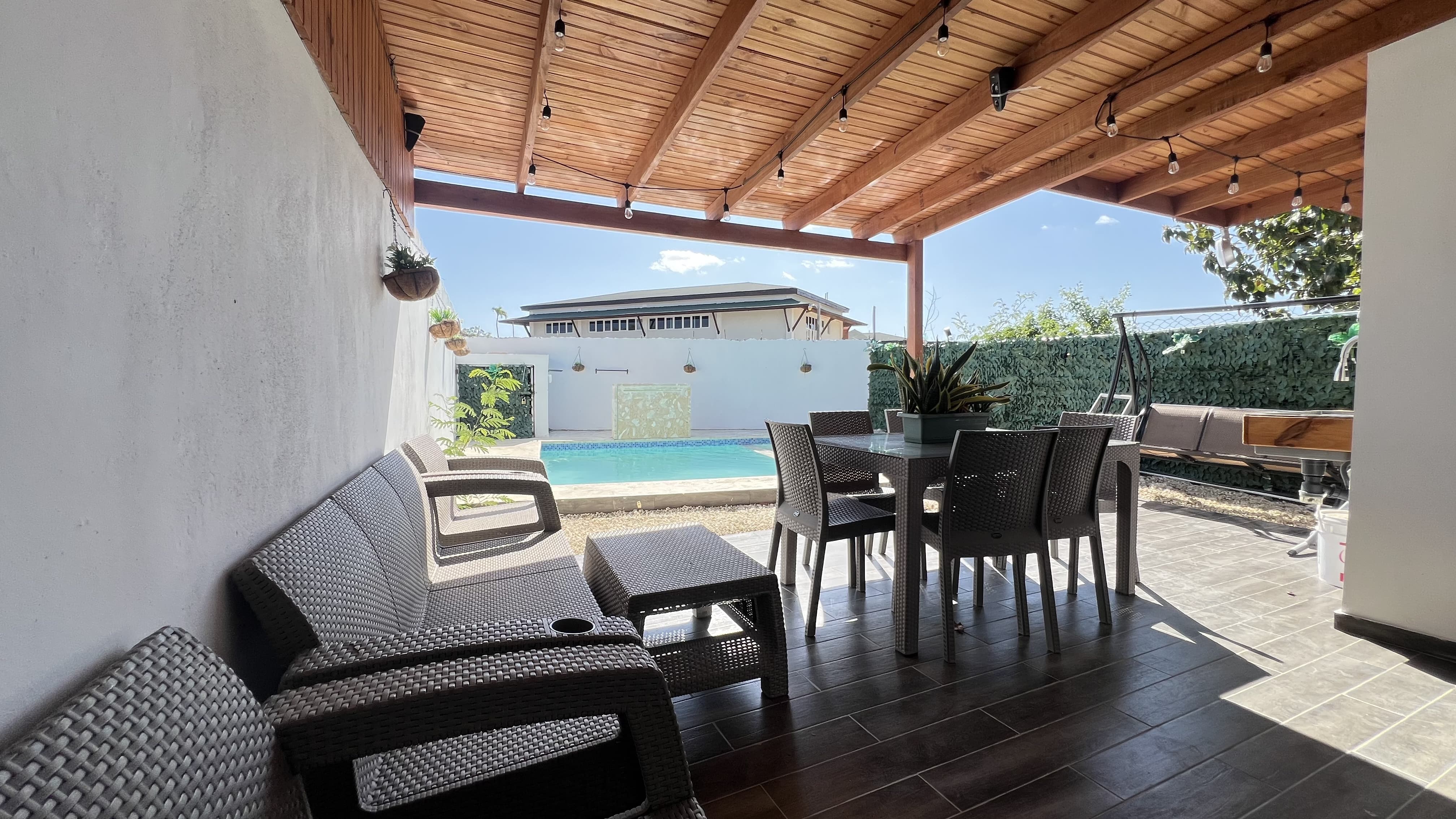 Villa de Oportunidad en Punta Cana – Full Amueblada con Piscina Privad Foto 7293781-3.jpg