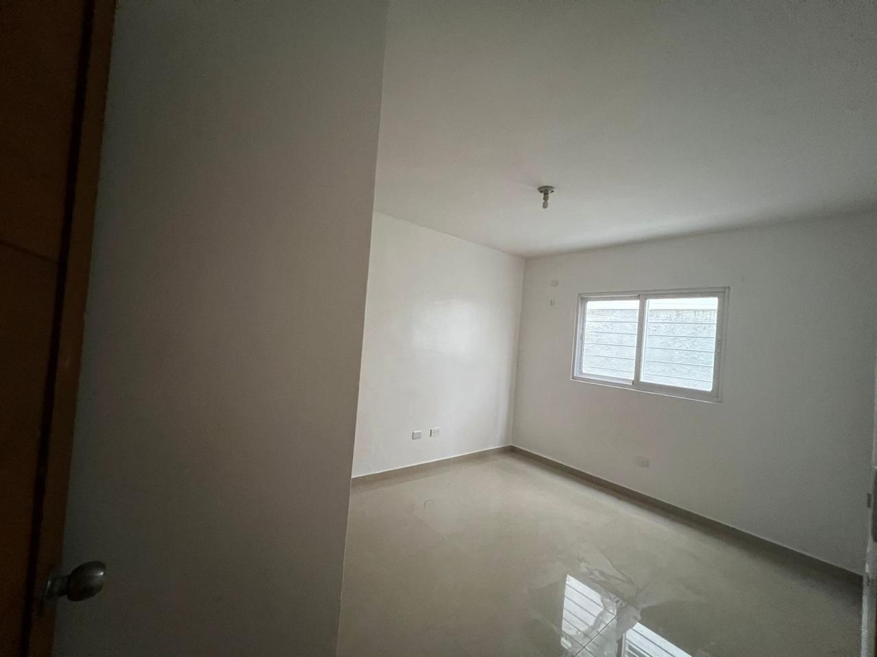 Apartamento en Venta en el Ensanche Isabelita. Foto 7294656-9.jpg