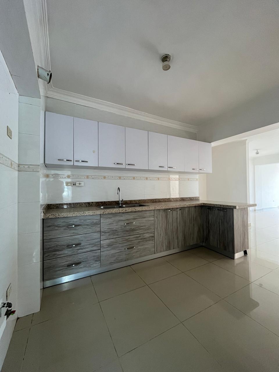En Venta Apartamento de 3 Habitaciones en Gazcue D.N. Foto 7295447-4.jpg