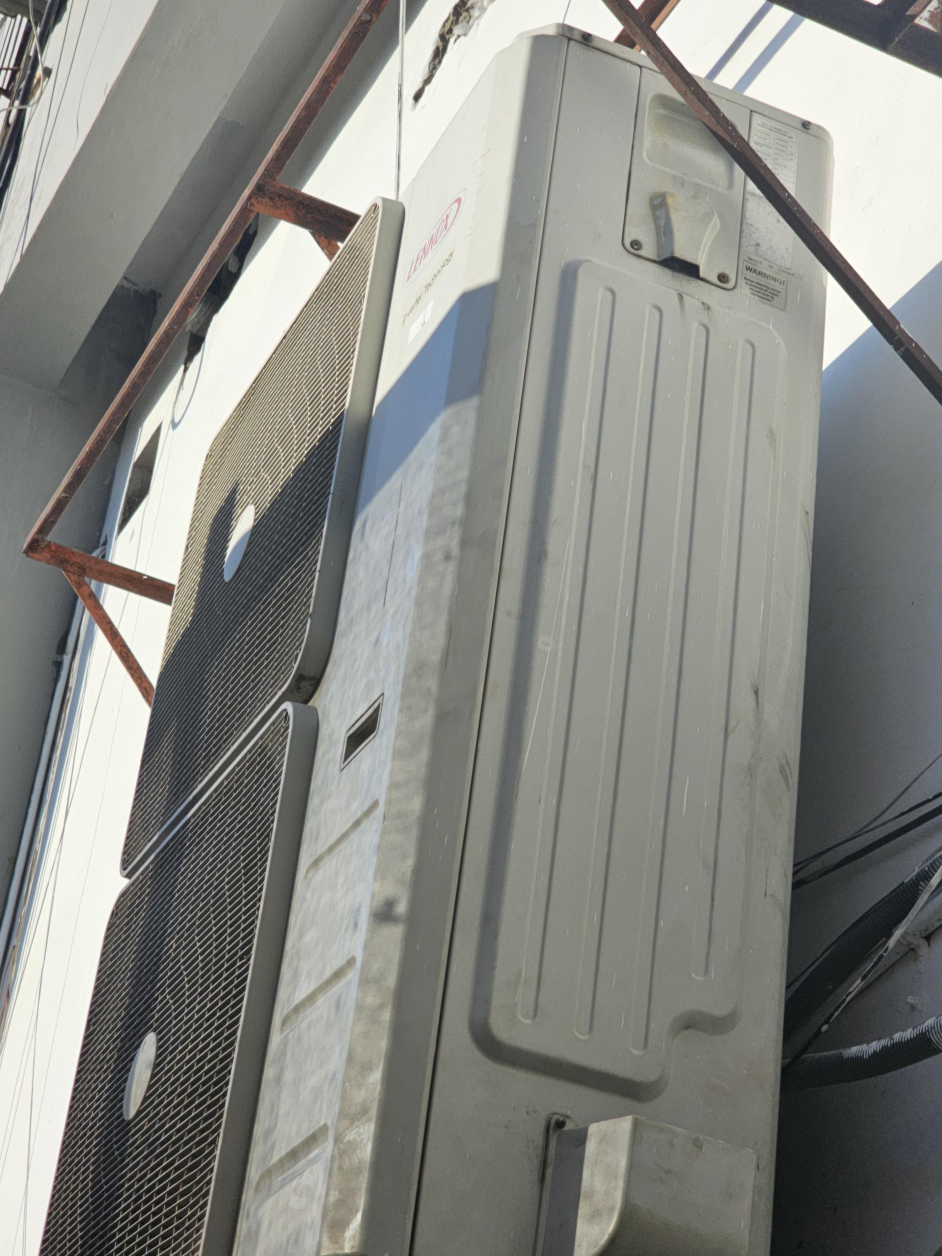 Vendo aire inverter lennox  en Santo Domingo DN Foto 7295478-3.jpg
