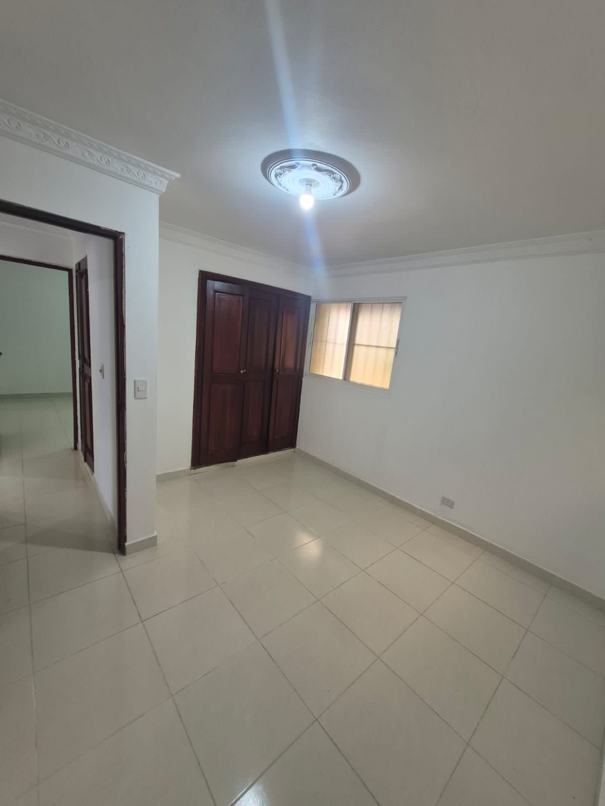 Se vende apartamento en la avenida independencia km 7  3er. Nivel 2 ha Foto 7296579-2.jpg
