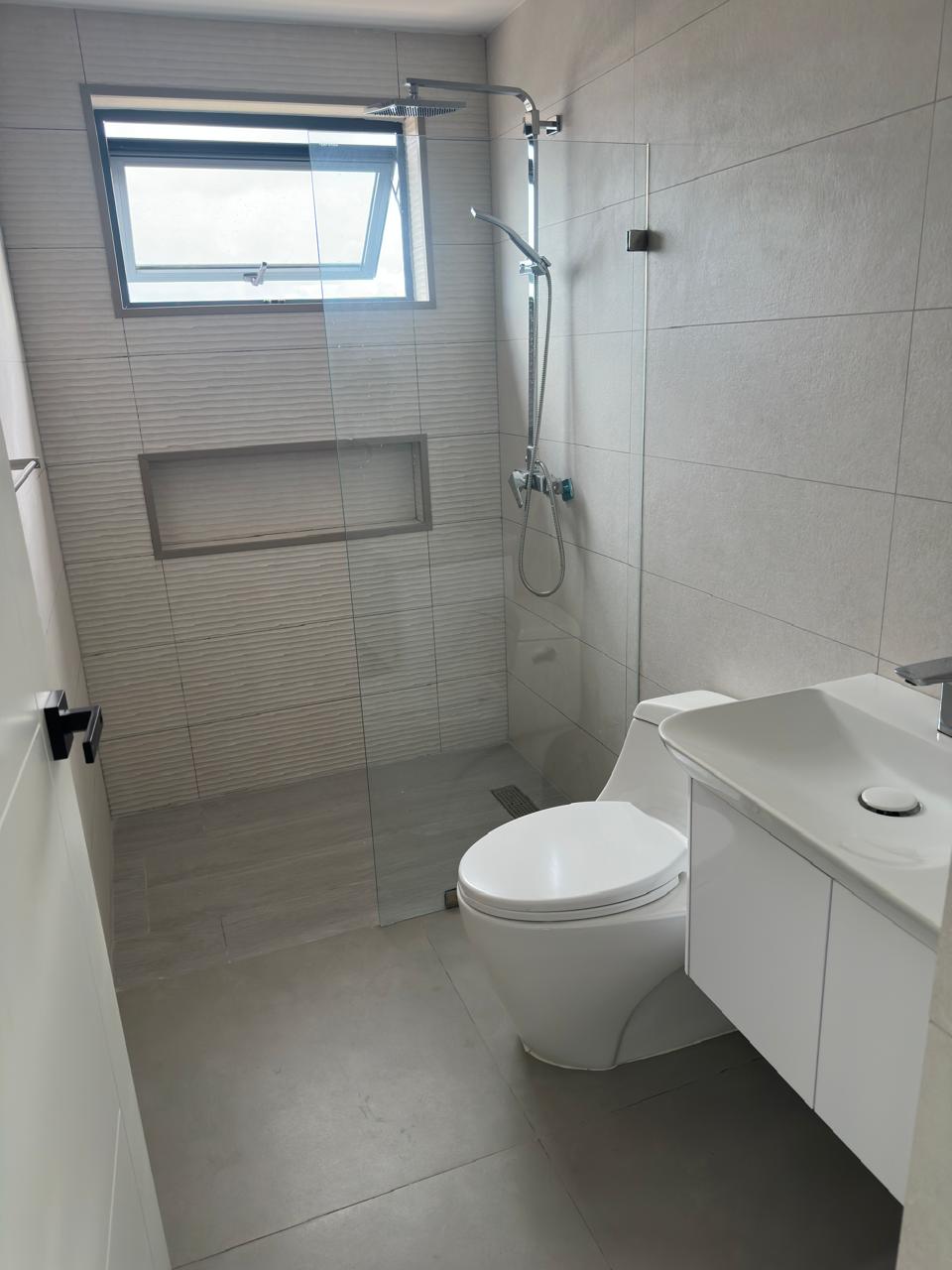 Apartamento en Venta en el Ensanche Naco. Foto 7299833-8.jpg