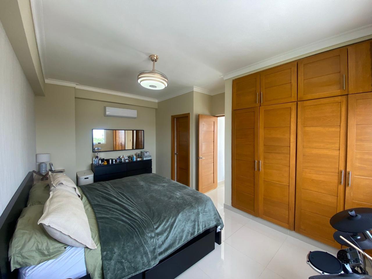 Vendo Apartamento En El Cacique Ph Con Terraza 2 Hab 2 Parqueos Foto 7299837-1.jpg