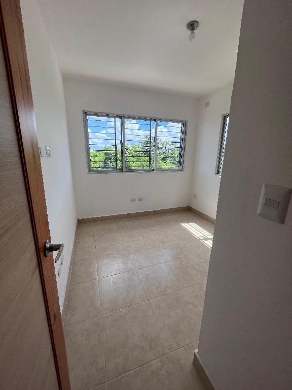 Alquiler de inmueble en San Isidro. Foto 7299867-1.jpg