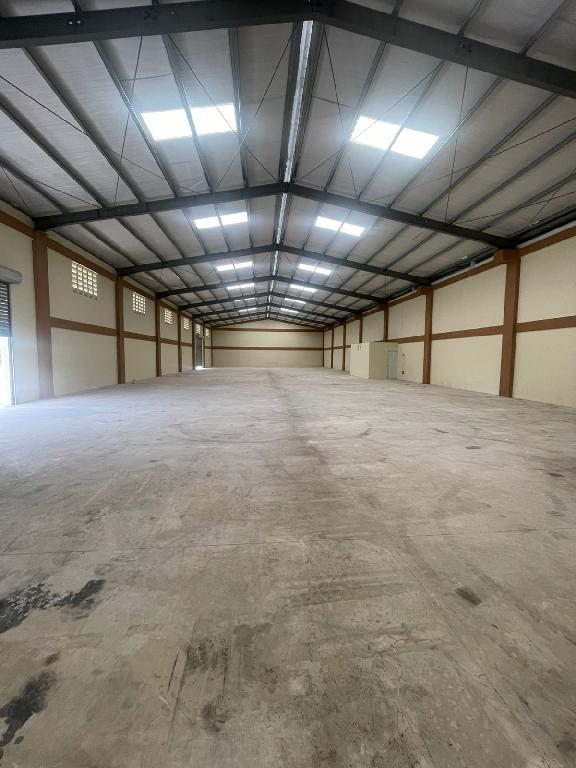 Arriendo Nave de 3000 m2 en Bávaro Foto 7300057-1.jpg