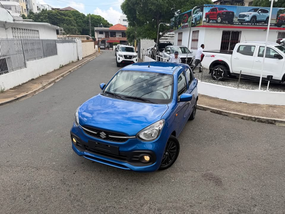 Suzuki Celerio GL 2024 Foto 7300111-1.jpg