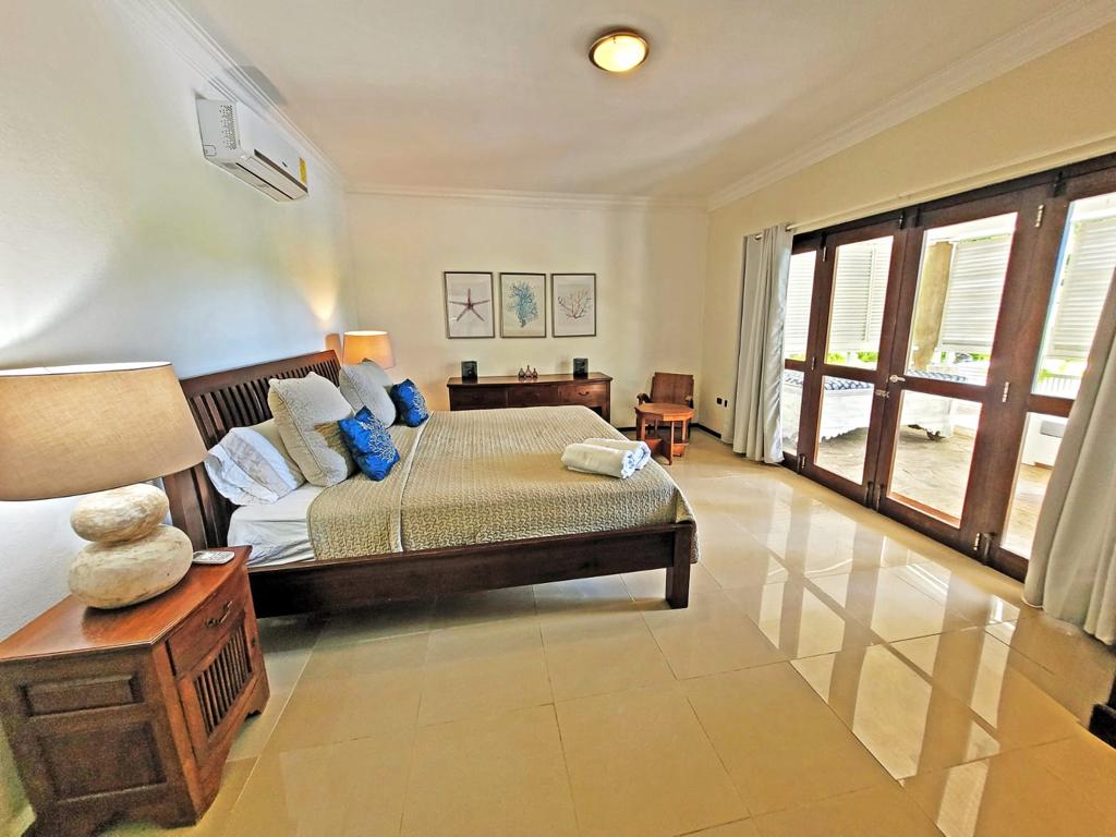 Villa en Venta en Juan Dolio. Foto 7300947-12.jpg