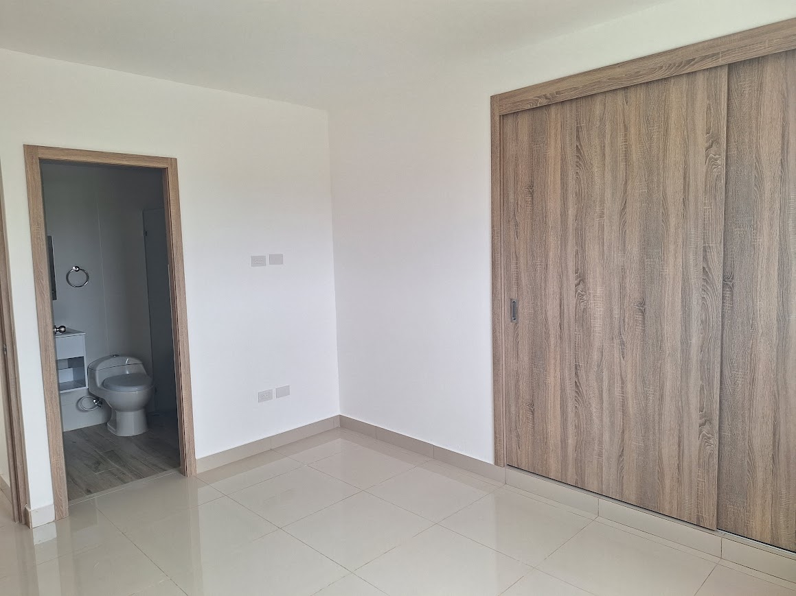 Apartamento en Venta en Prado Oriental Santo Domingo Este Foto 7302520-5.jpg