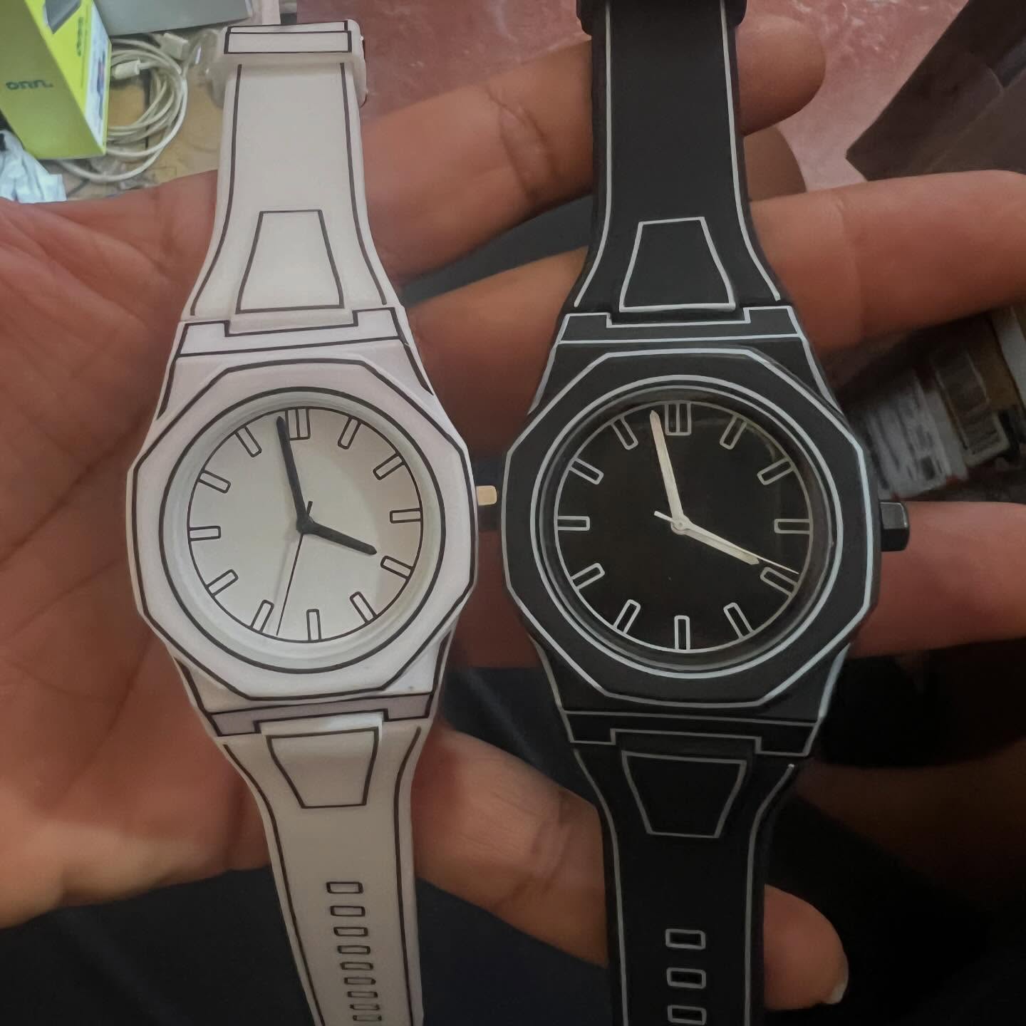 Reloj minimalista con diseño  bidimensional 2D pulsera de silicona caj Foto 7302675-2.jpg