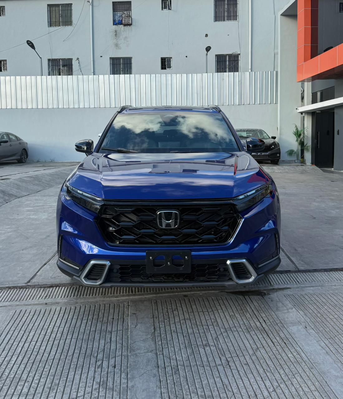 HONDA CR-V 2023 SPORT TOURING 4X4 NUEVA Foto 7302701-2.jpg