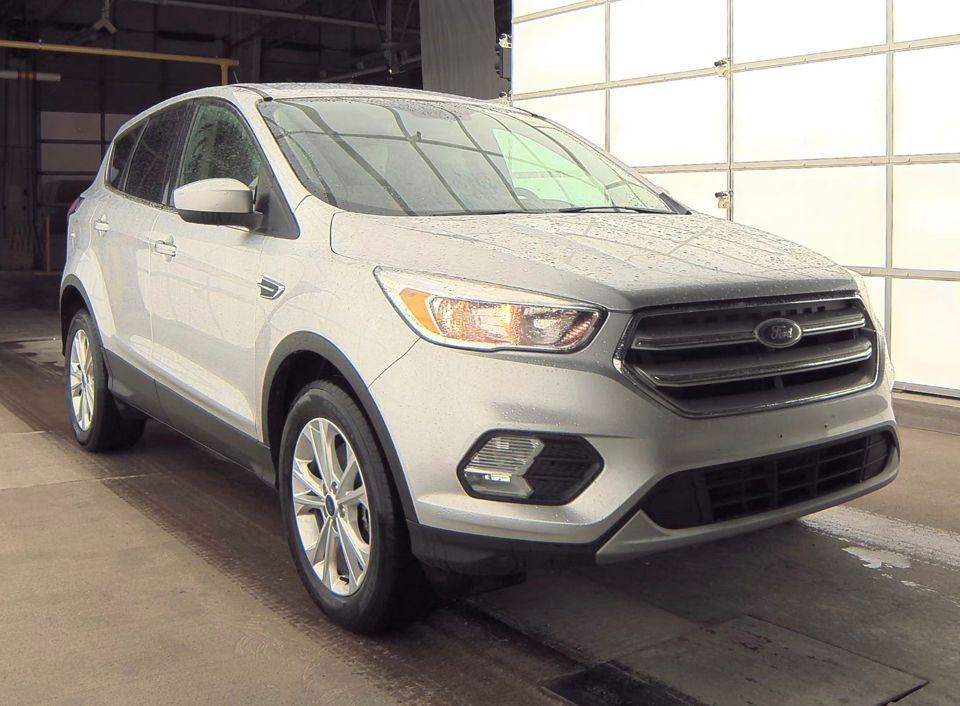 FORD ESCAPE SE  2019 Foto 7302846-1.jpg