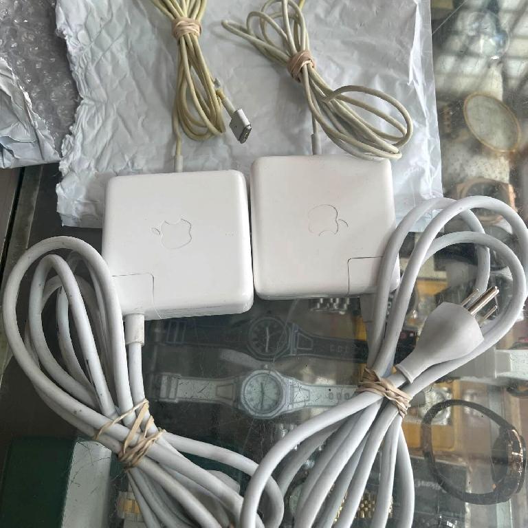 Ampliar imagen1 / 2 Cargador de MacBook MagSafe 2 de 85W original con  Foto 7303475-1.jpg