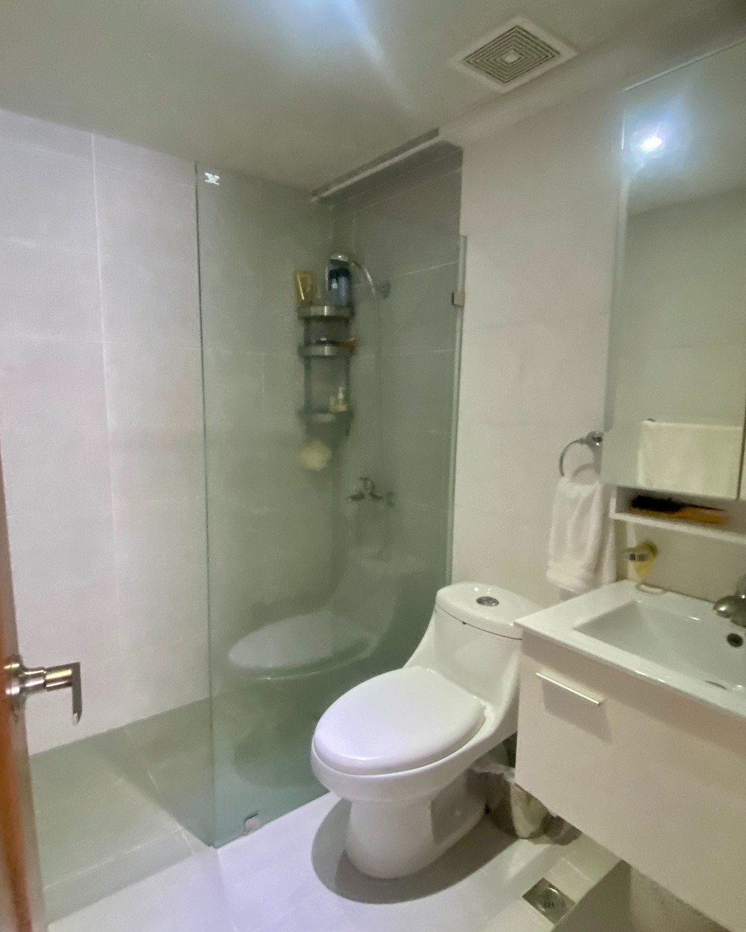 APARTAMENTO AMUEBLADO EN ALQUILER EN EL MIRADOR NORTE Foto 7303578-9.jpg