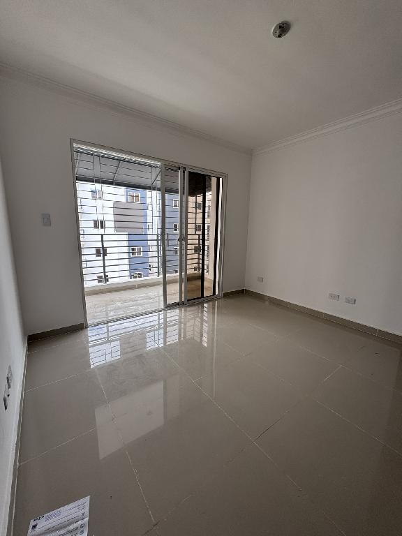 Apartamento en alquiler en Opus Santo Domingo Este – RD24000 Foto 7303614-2.jpg