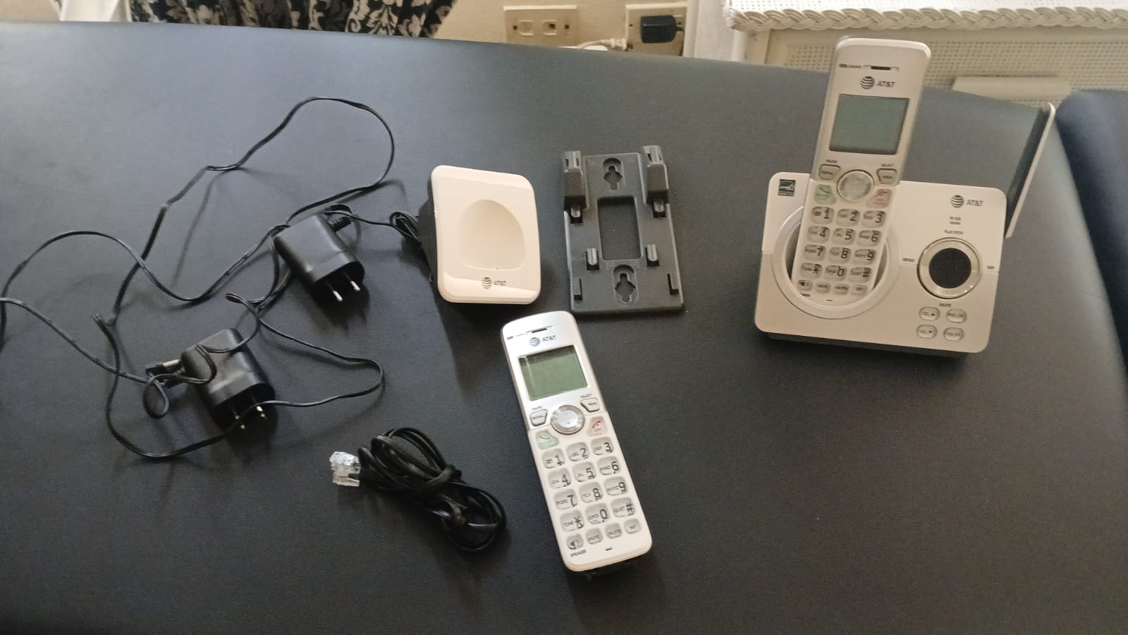 se vende telefono inalambrico como nuevo llegado de usa Foto 7304269-3.jpg