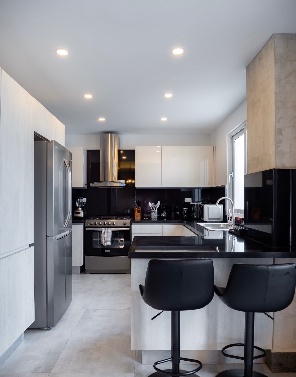 Apartamento en venta y alquiler en Piantini de 2 habitaciones Foto 7305072-11.jpg