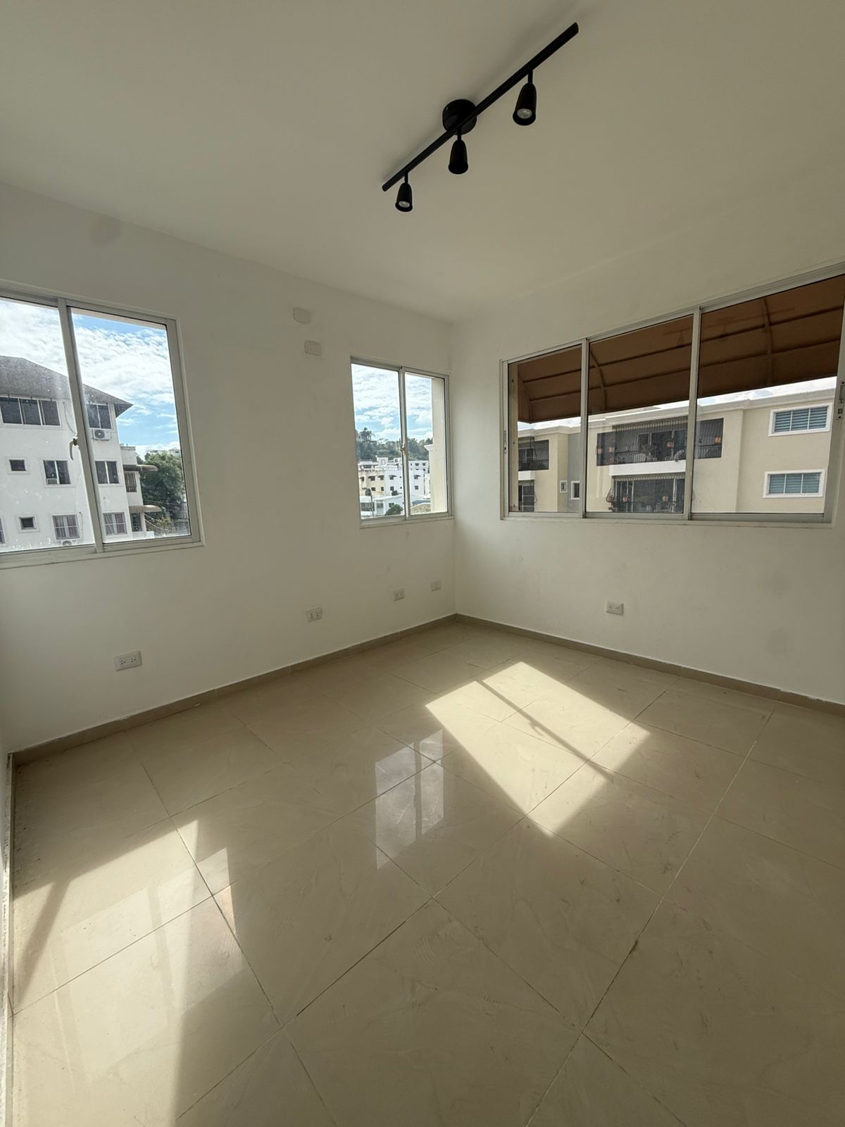 ????️ PENTHOUSE EN RENTA Y VENTA – VILLA CRUZ GURABO ????️ Foto 7305636-7.jpg