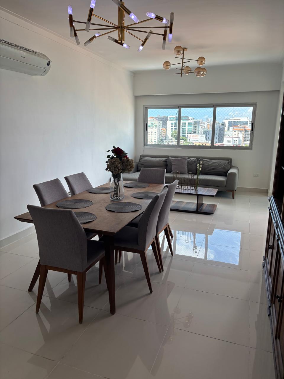 Apartamento en Renta en Bella Vista Santo Domingo Foto 7306820-4.jpg