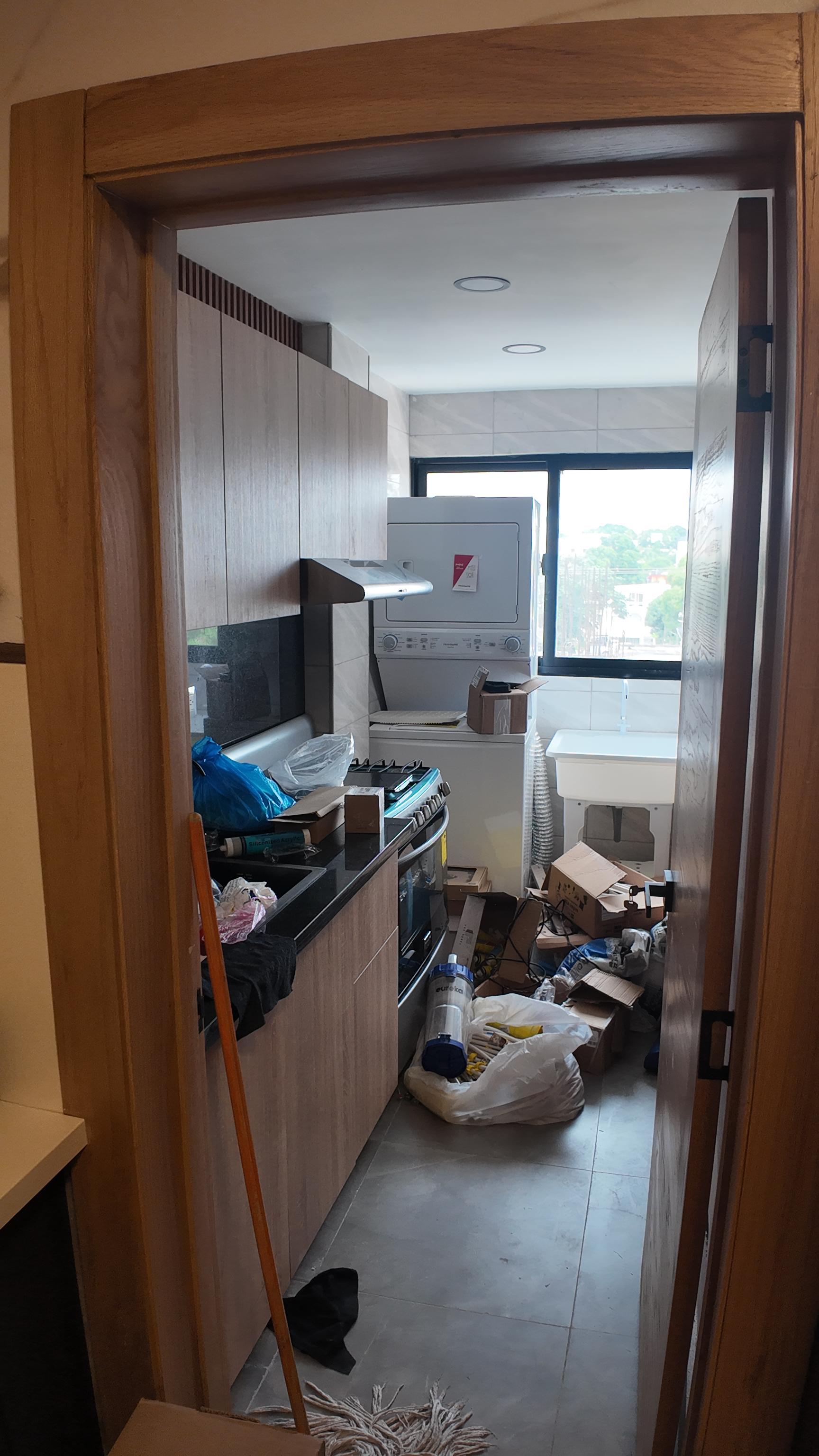 En venta Modernos y amplio apartamento ubicado en reparto los tres ojo Foto 7306858-10.jpg