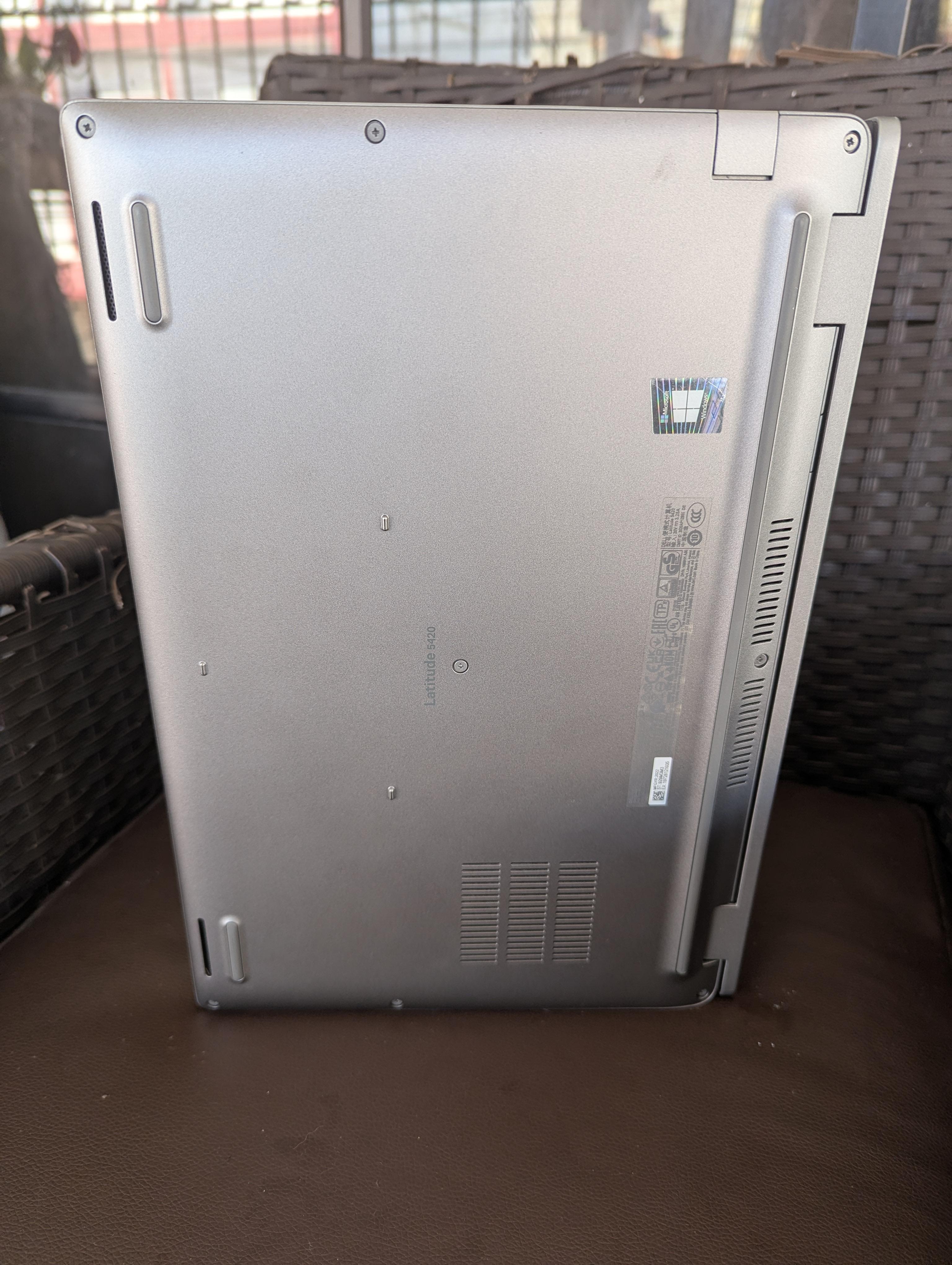 Dell Latitude 5420 Intel Core i5 de 11. generación Como nueva Sin deta Foto 7307009-6.jpg