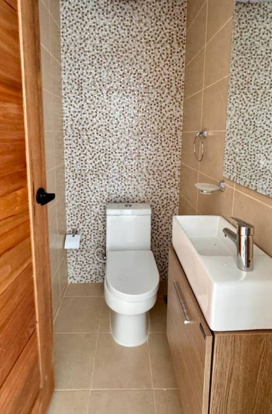 Amplio apartamento de 140 m en Mirador Norte con 2 parqueos y áreas so Foto 7307115-4.jpg